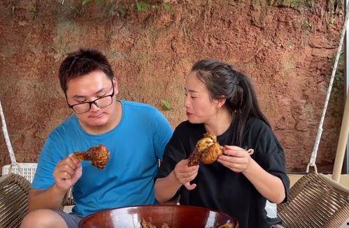 东北吃饭网红老头视频,网红老头带你领略地道东北饭桌文化